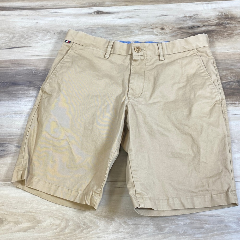 Tommy Hilfiger Mens 32 Khaki Tan Chino Shorts Stretch Cotton Flat Front 9"